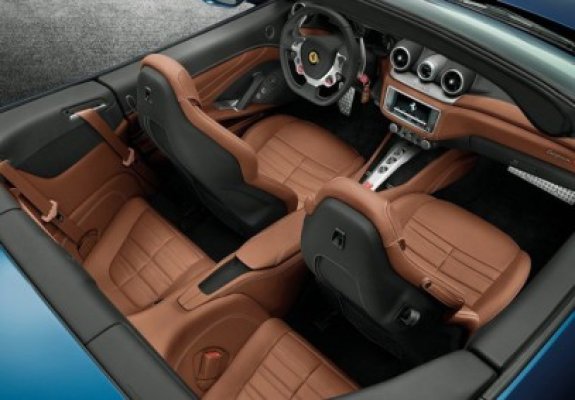 Vezi cum arată noul Ferrari California T
